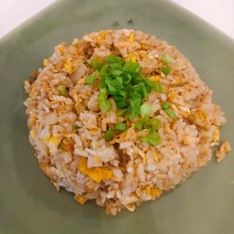 ข้าวผัดญี่ปุ่น หมานะจุ๊ หมูนะจ๊ะ