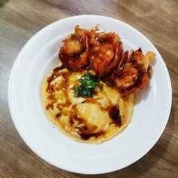 ข้าวไข่ข้นกุ้งทอด