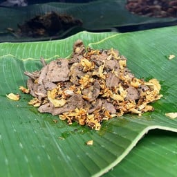 เจ๊เกียว เหนียวหมู