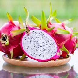 ผลไม้ปอกพร้อมทาน แก้วมังกร