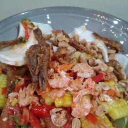 ตำมะพร้าวอ่อนข้าวโพด