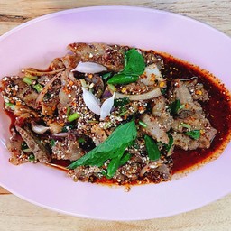 น้ำตกหมู