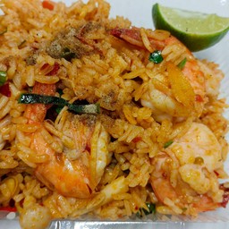 ข้าวผัดต้มยำ