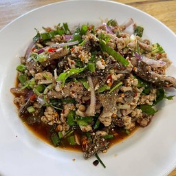 ลาบเนื้อสุก