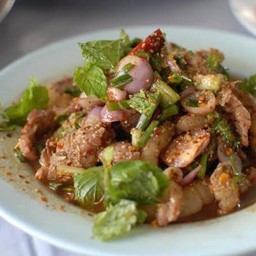 น้ำตกเนื้อ