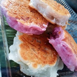 ขนมบ้าบิ่น บ้านเนินรถไฟ ซ1