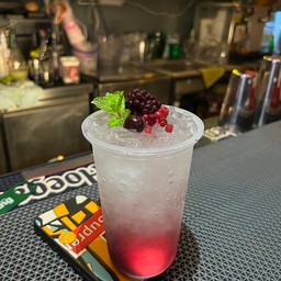 บลูเบอร์รี่โซดา BLUEBERRY SODA