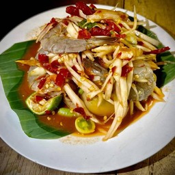 ตำกุ้งสด