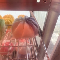 ขนมจีบซาลาเปาหลังวัดป่า
