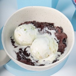 ไอศรีมกะทิรวมมิตร+ขนมไทย