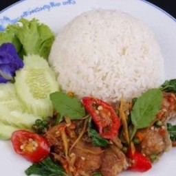 ผัดฉ่า เนื้อ