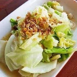 กะหล่ำปลีผัดน้ำปลา