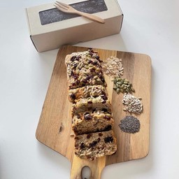 เค้กกล้วยหอมธัชพืช (1 ชิ้น)