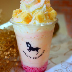 สตอเบอร์รี่คาเวียร์ชีสเค้กเฟรปเป้