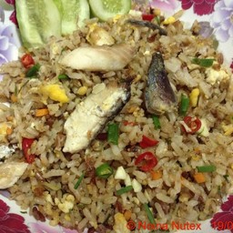 ข้าวผัดปลาทู
