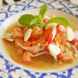 ยำแซลม่อน