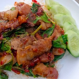 กะเพราสามชั้นทอด