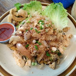 ก๋วยเตี๋ยวคั่วไก่