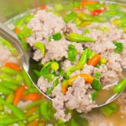 ต้มแซ่บหมูสับพริกขี้หนู