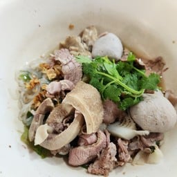เส้นหมี่แห้งรวมมิตร
