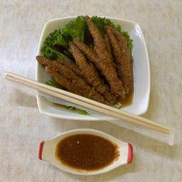 ขาไก่น้ำแดง