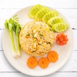 ข้าวผัดรวมมิตร