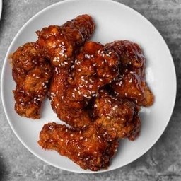 SizeL  ไก่ทอดเกาหลีไม่มีกระดูก ฟรี!! ข้าวหอมมะลิ1 ถ้วย