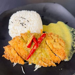 ข้าวไก่ทอดซอสเขียวหวาน+ซุปมิโซะ