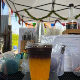 อเมริกาโน่ น้ำส้ม