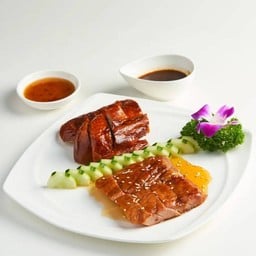 BBQ รวมมิตร 2 อย่าง หมูแดง + เป็ดย่าง (M)