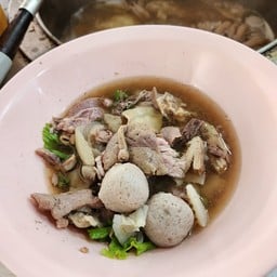 เกาเหลา เนื้อรวมมิตร