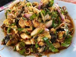 ก้อยหอยเชอรรี่