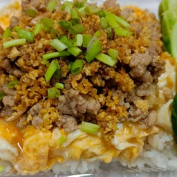 ไข่ขยี้หมูสับ