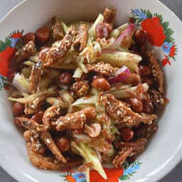 ยำมะม่วงปลากรอบ