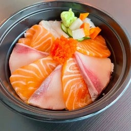Hamachi Salmon Don