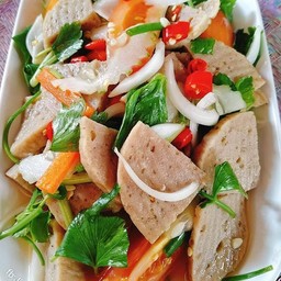 ยำหมูยอ