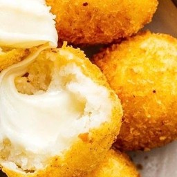 ชีสบอลล (ลูกใหญ่)