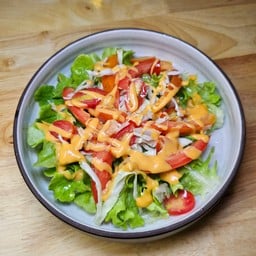 สลัดมะเขือเทศ