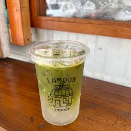 มัทฉะน้ำมะพร้าว