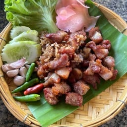 แหนมหมูทอด