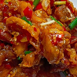 ไก่ทอดสามรส กับข้าว