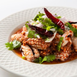 หมึกลาบน้ำตก