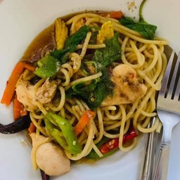 สปาเก็ตตี้ขี้เมาไก่