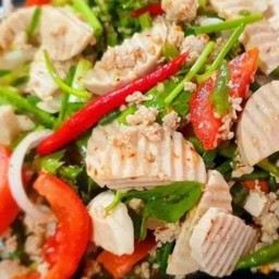 ยำหมูยอ