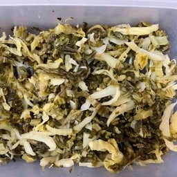 ผักกาดดองใส่ขนมจีน