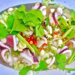 ปลาหมึกนึ่งมะนาว