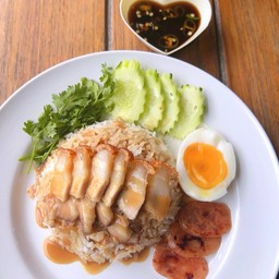 ข้าวหมูกรอบ