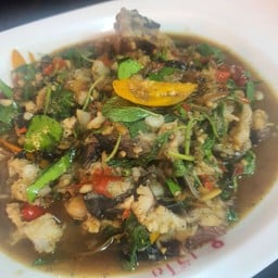 ปลาดุกทะเลผัดฉ่า