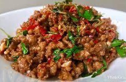กระเพราเนื้อ