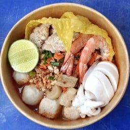 เตี๋ยวในบ้าน